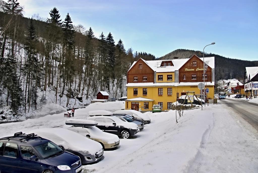 Pension Cortina Pec pod Sněžkou Exteriér fotografie