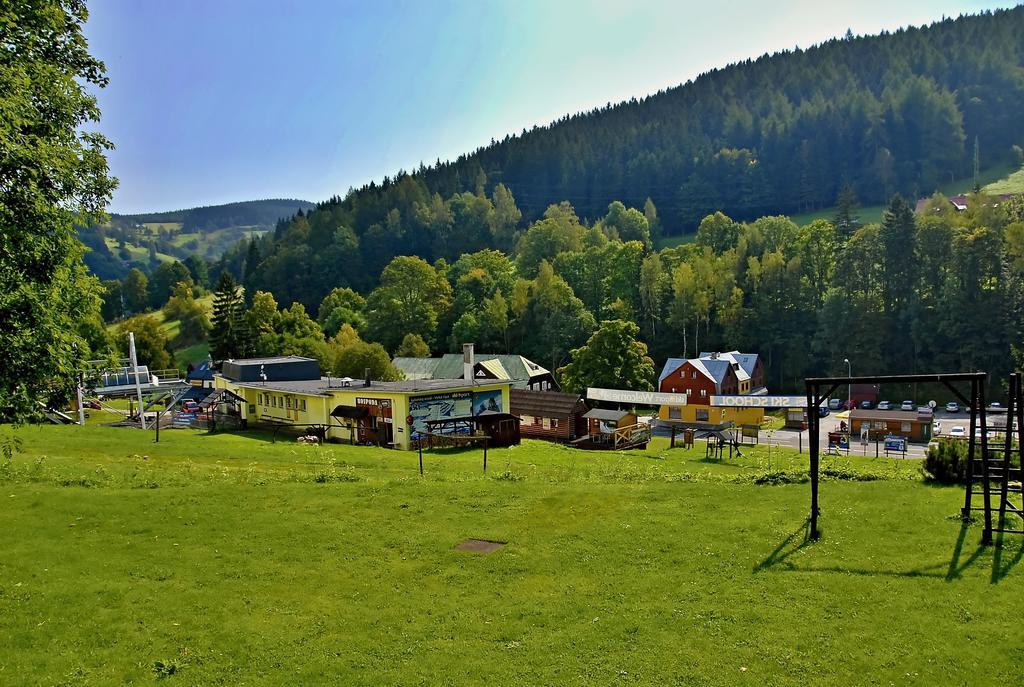 Pension Cortina Pec pod Sněžkou Exteriér fotografie